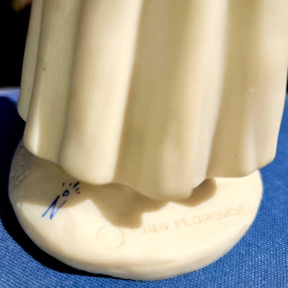 Vintage 80's Florence original Giuseppe Armani girl sculpture first communion - Picture 10 of 16